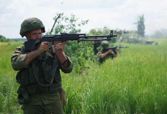 Marine Corps exercises in Krasnodar Territory