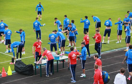 Russian national football team holds training session