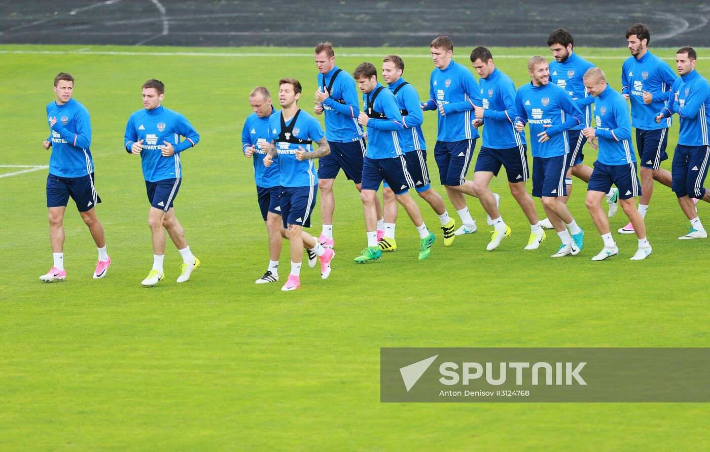 Football. Russian national team training