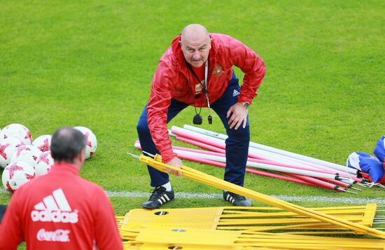 Football. Russian national team training