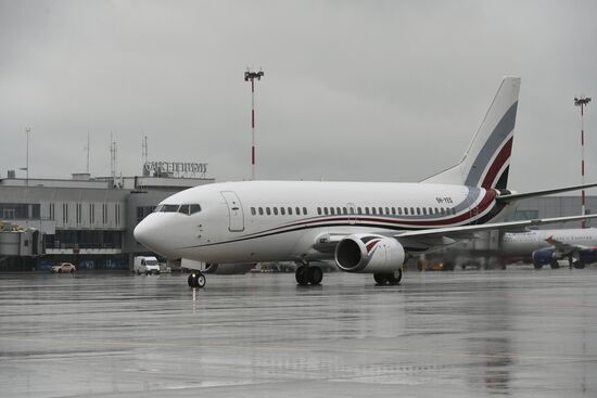 Boeing 737-500