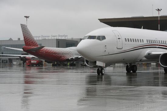 Boeing 737-500