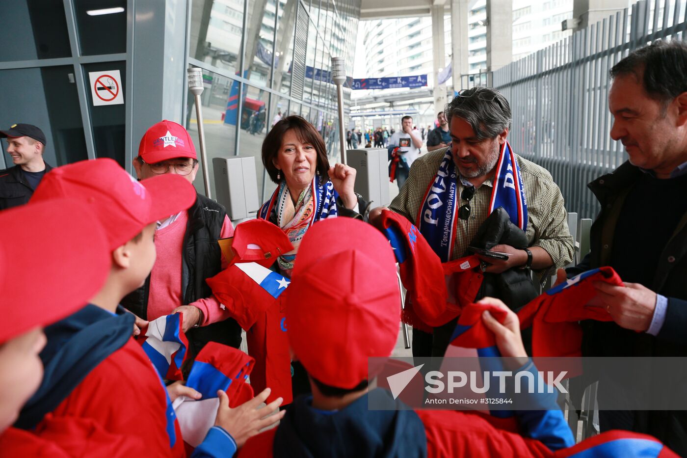 Football. Russia vs. Chile international friendly