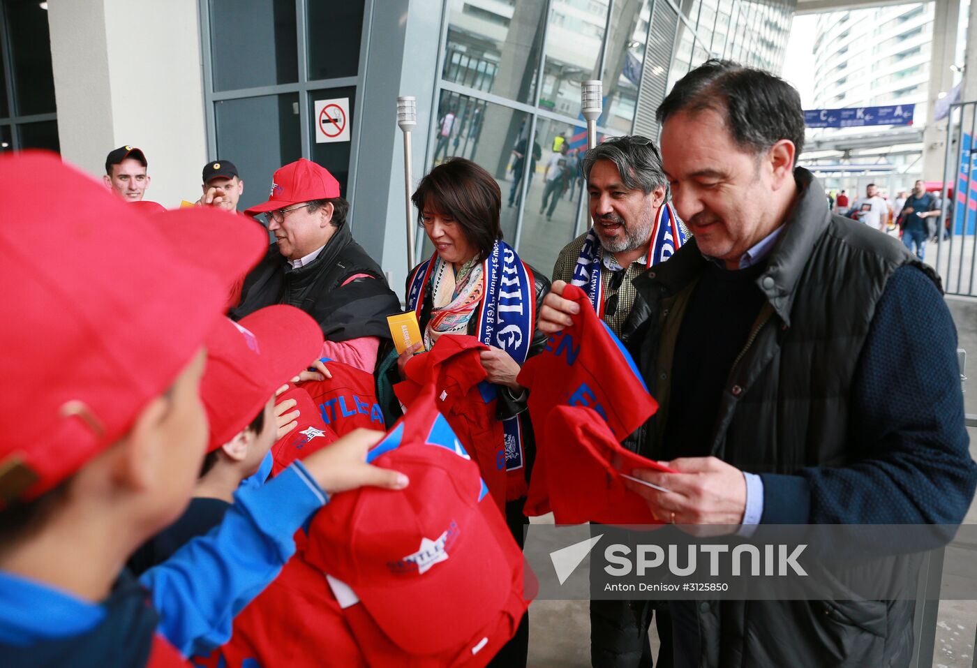 Football. Russia vs. Chile international friendly