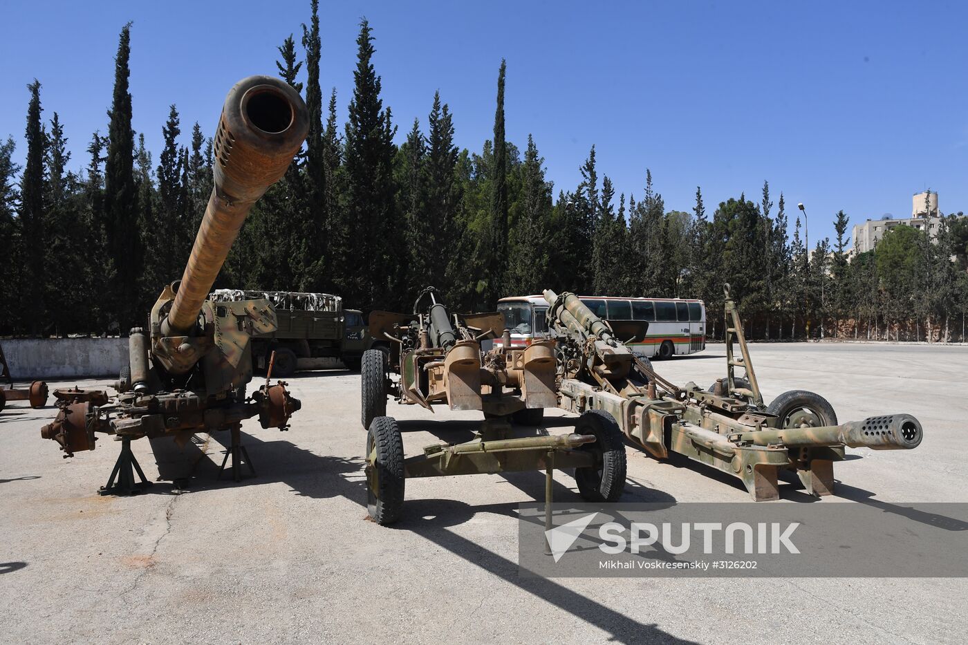 Artillery weapon, mortar and small arms repair works in Hama province