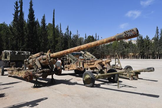 Artillery weapon, mortar and small arms repair works in Hama province