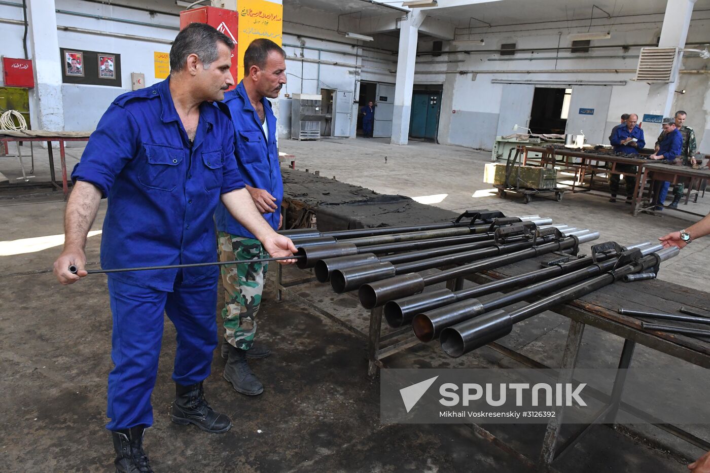 Artillery weapon, mortar and small arms repair works in Hama province