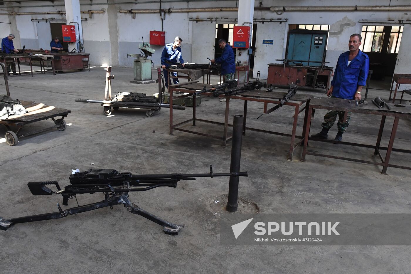 Artillery weapon, mortar and small arms repair works in Hama province