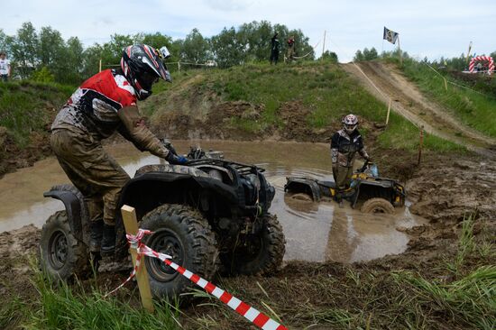 Trophy Raid Championship in Novosibirsk Region