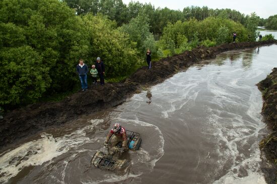 Trophy Raid Championship in Novosibirsk Region