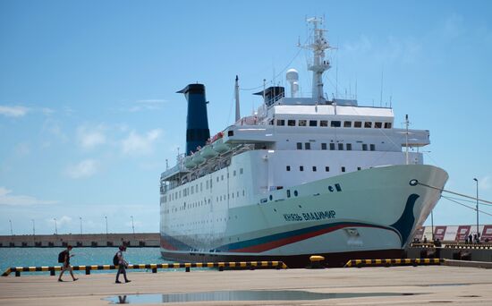 First passenger voyage of Knyaz Vladimir cruise liner, Sochi