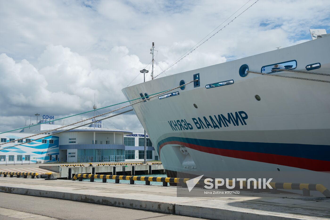 First passenger voyage of Knyaz Vladimir cruise liner, Sochi