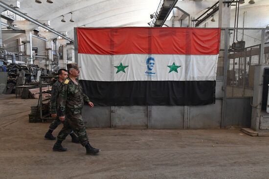Armored vehicle maintenance company in Homs