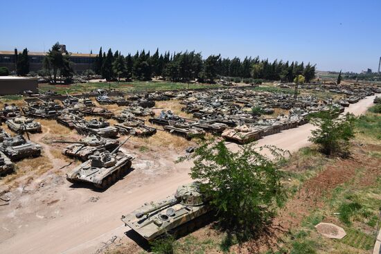 Armored vehicle maintenance company in Homs