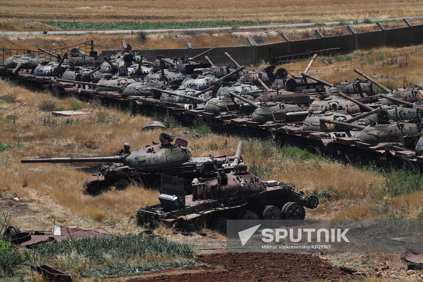 Armored vehicle maintenance company in Homs