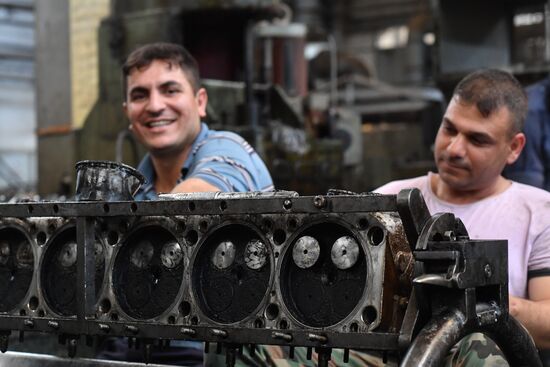Armored vehicle maintenance company in Homs