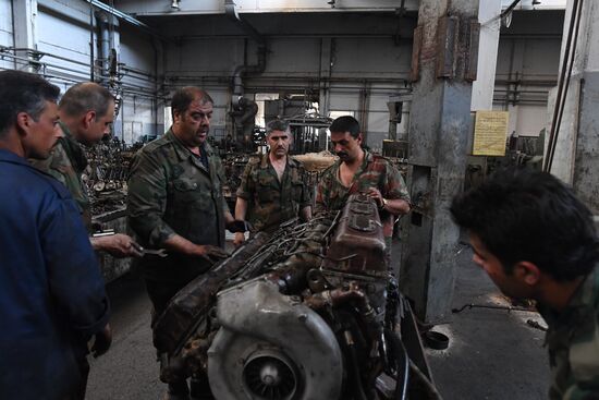 Armored vehicle maintenance company in Homs