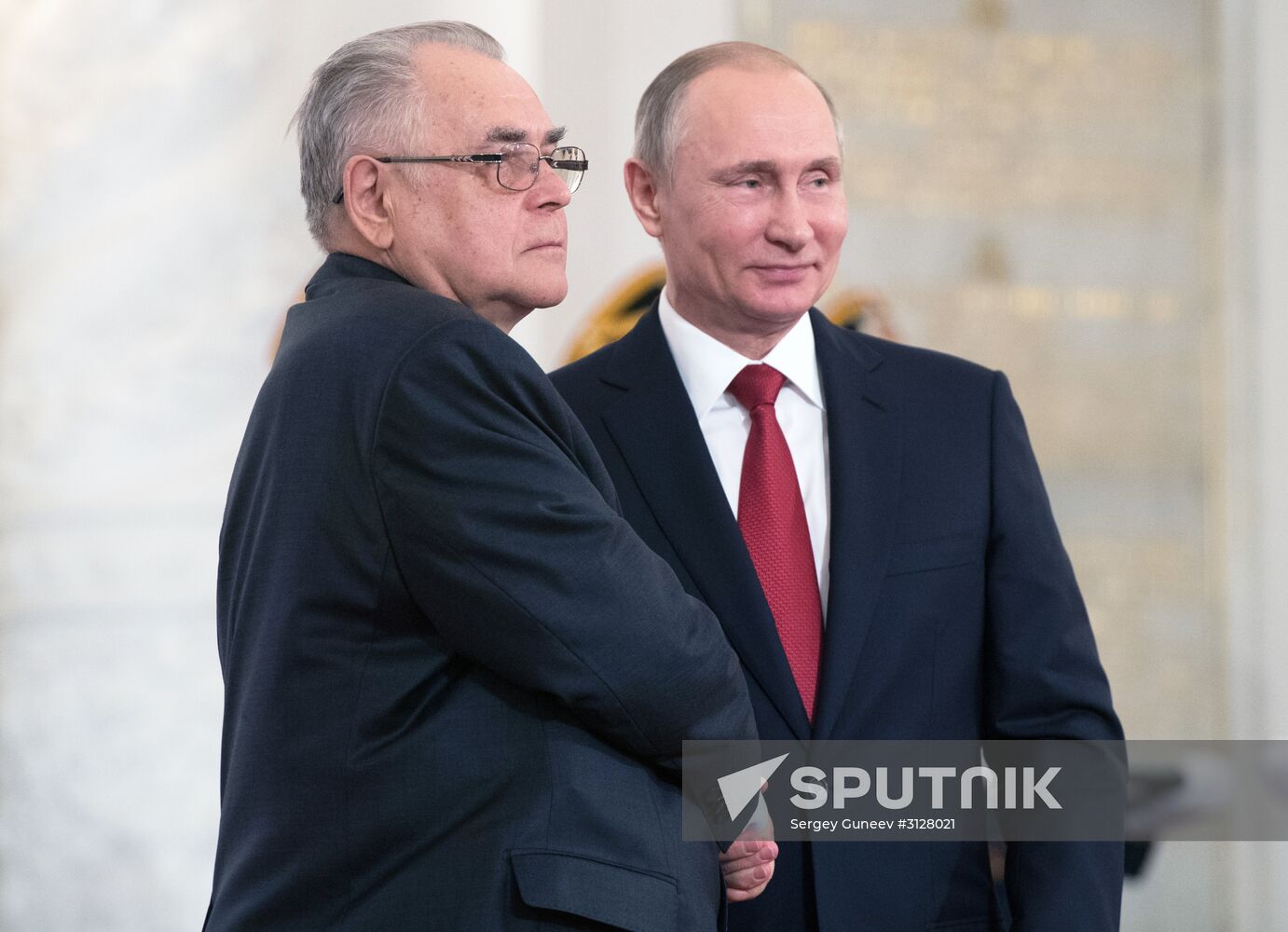 President Vladimir Putin awards state decorations on Russia Day