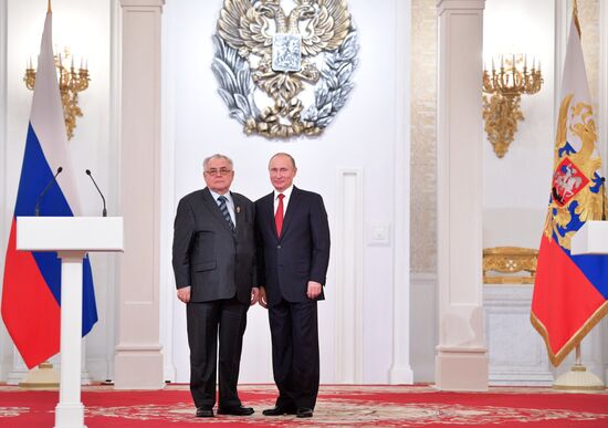 President Vladimir Putin awards state decorations on Russia Day