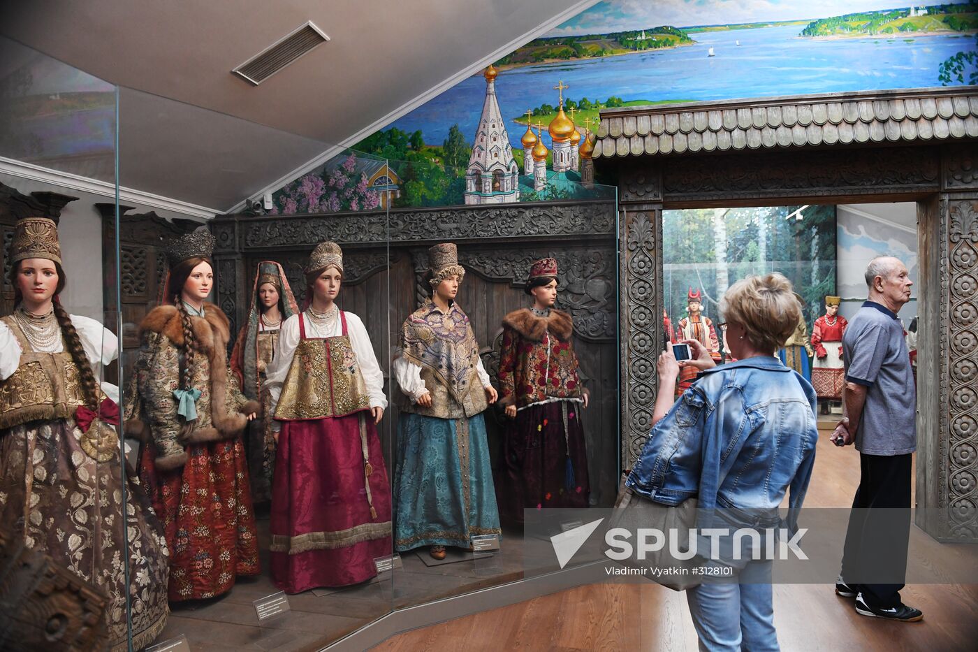 "Museum of Russian Social Classes" exhibition unveiled