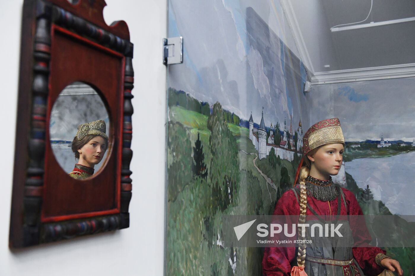 "Museum of Russian Social Classes" exhibition unveiled