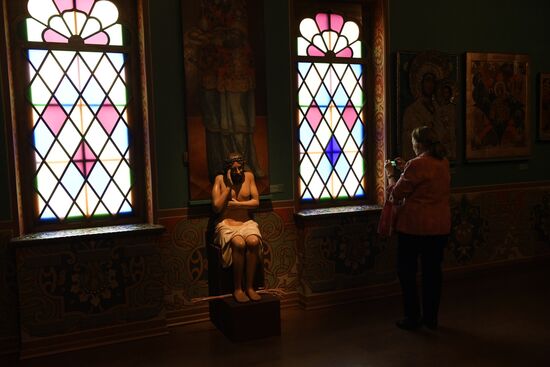 "Museum of Russian Social Classes" exhibition unveiled
