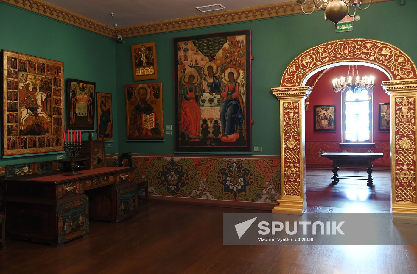 "Museum of Russian Social Classes" exhibition unveiled