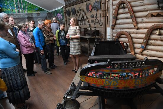"Museum of Russian Social Classes" exhibition unveiled