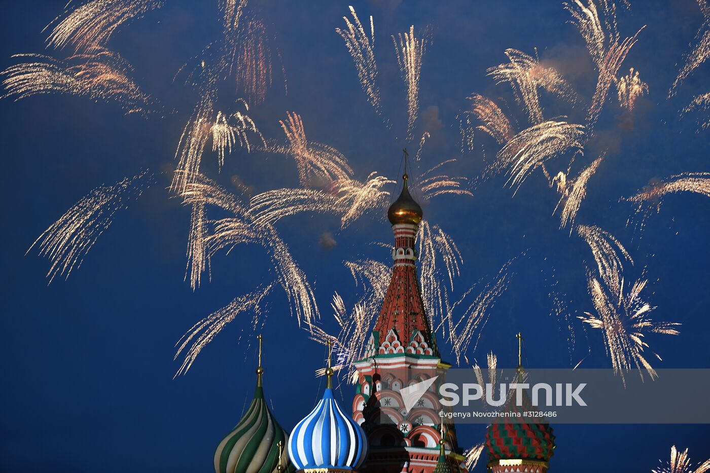 Fireworks display on Russia Day