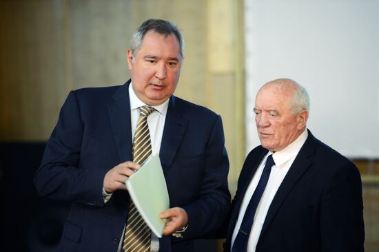 Russia-Kazakhstan Intergovernmental Commission on Baikonur complex holds meeting