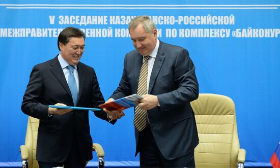 Russia-Kazakhstan Intergovernmental Commission on Baikonur complex holds meeting