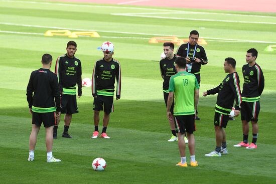 Football. The 2017 FIFA Confederations Cup. Training of Mexican national team