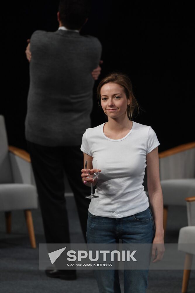 Konstantin Bogomolov's new production "Husbands and Wives"
