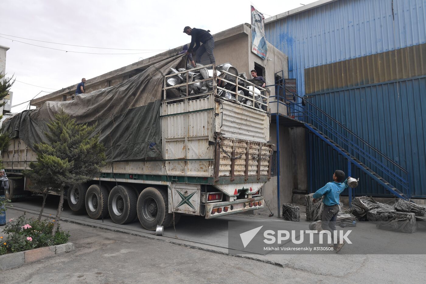 Private copper and aluminum processing plant in Homs suburbs