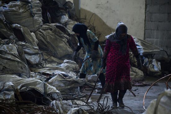 Private copper and aluminum processing plant in Homs suburbs