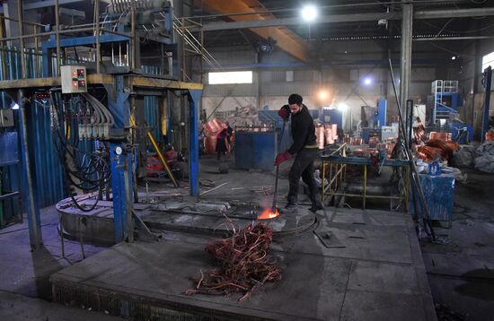 Private copper and aluminum processing plant in Homs suburbs