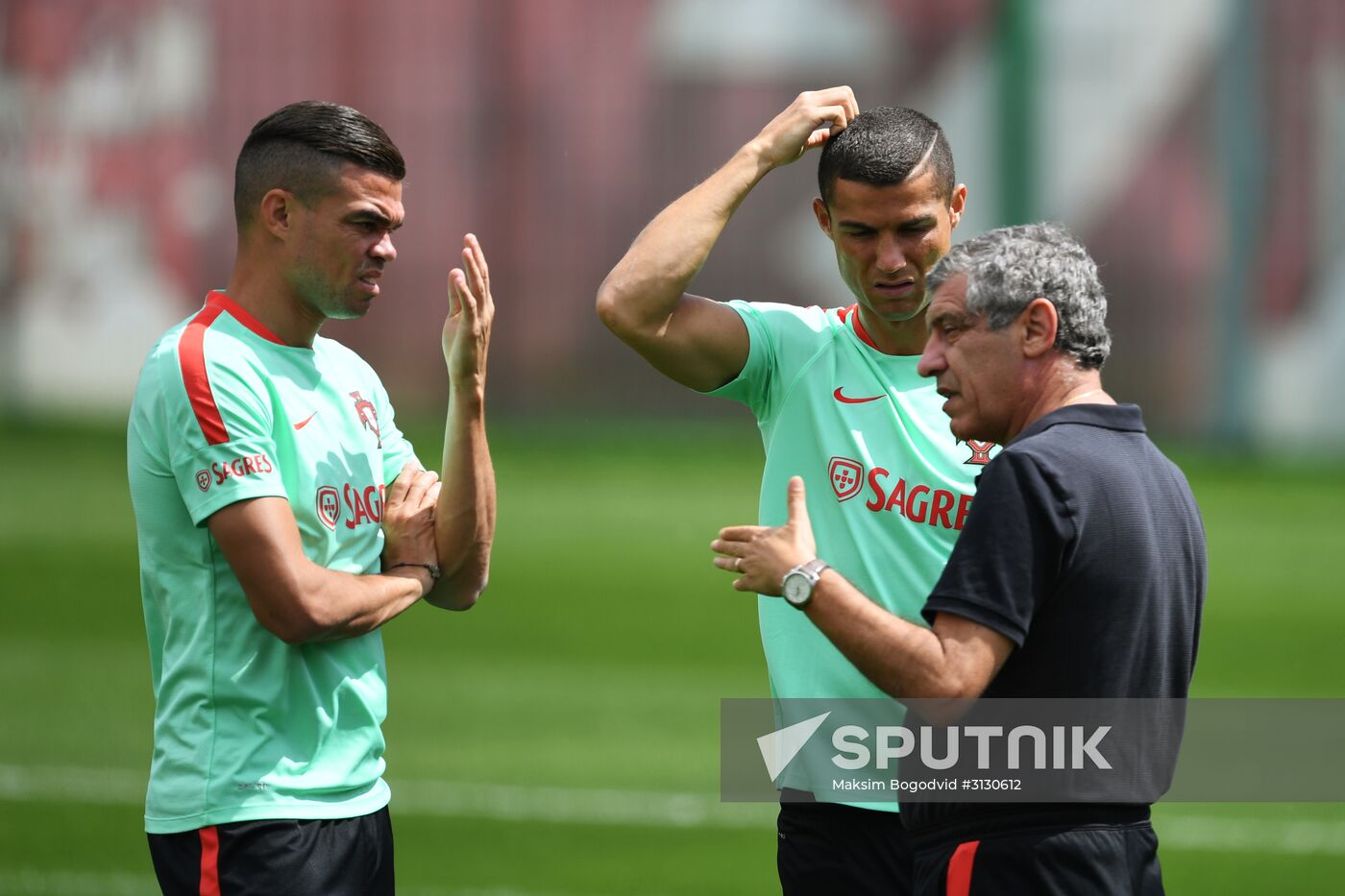 Football. 2017 Confederations Cup. Portugal team holds training session