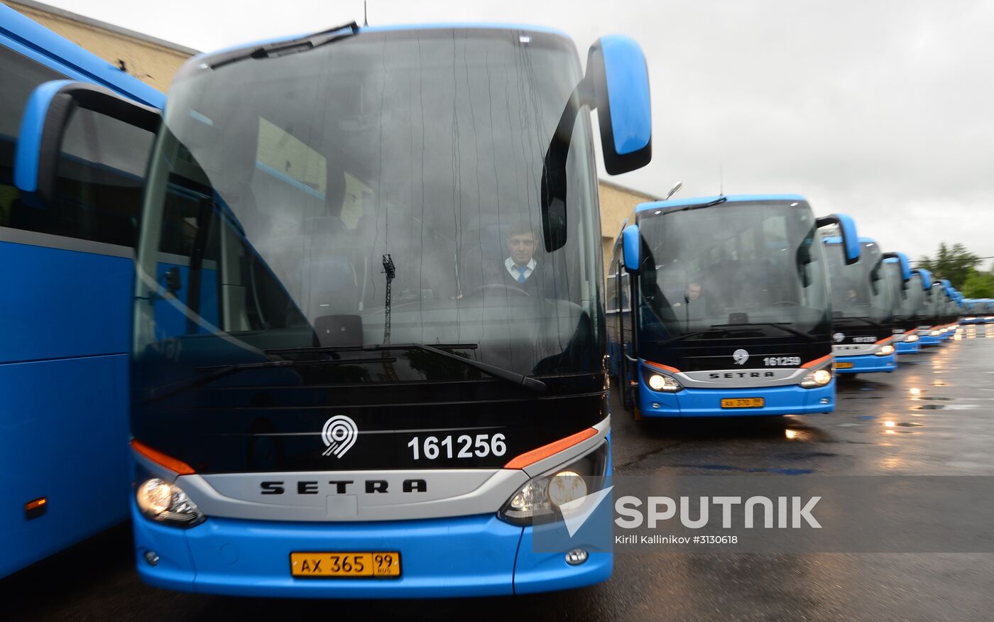Presentation of buses for 2017 FIFA Confederations Cup