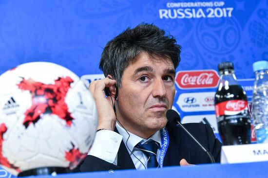 Football. 2017 Confederations Cup. News conference on Goal Decision System