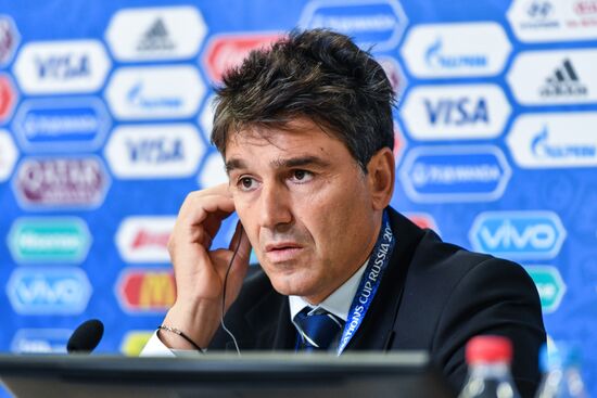 Football. 2017 Confederations Cup. News conference on Goal Decision System