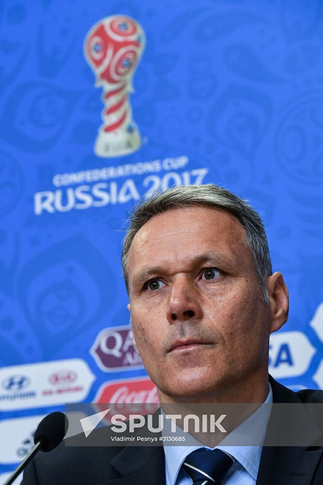 Football. 2017 Confederations Cup. News conference on Goal Decision System