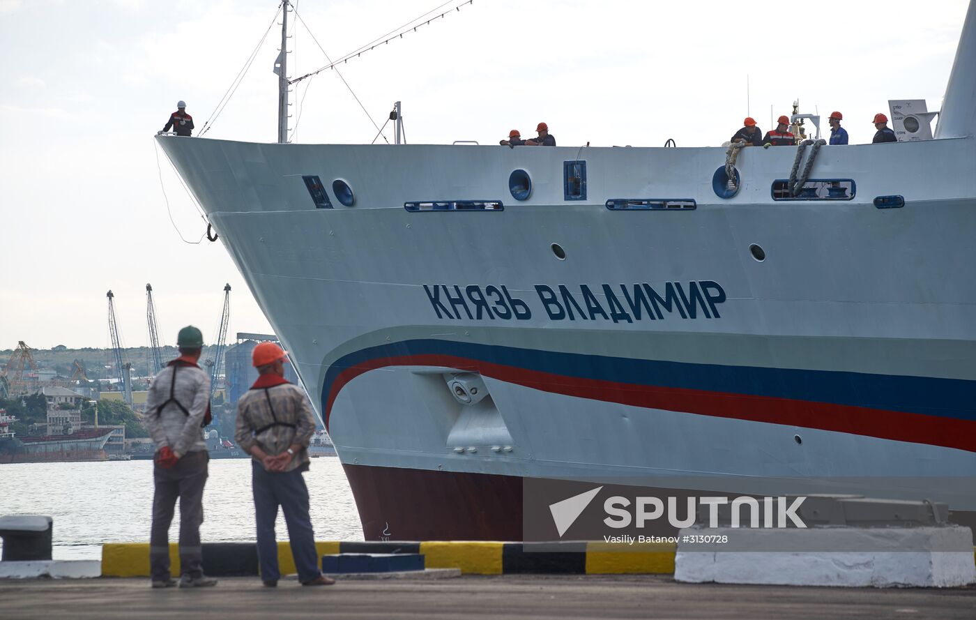 Grand Duke Wladimir cruise liner arrives to Sevastopol