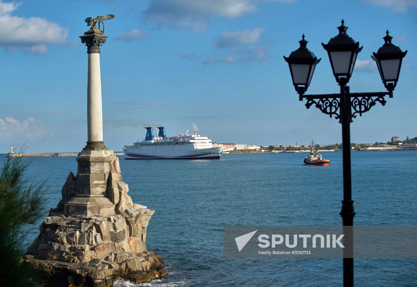 Grand Duke Wladimir cruise liner arrives to Sevastopol
