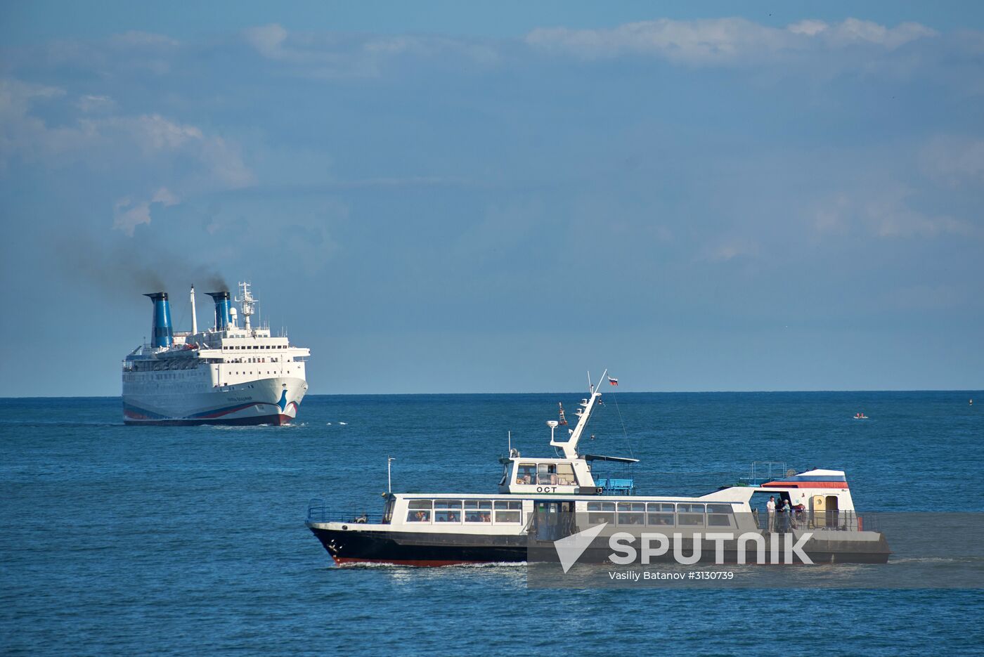 Grand Duke Wladimir cruise liner arrives to Sevastopol