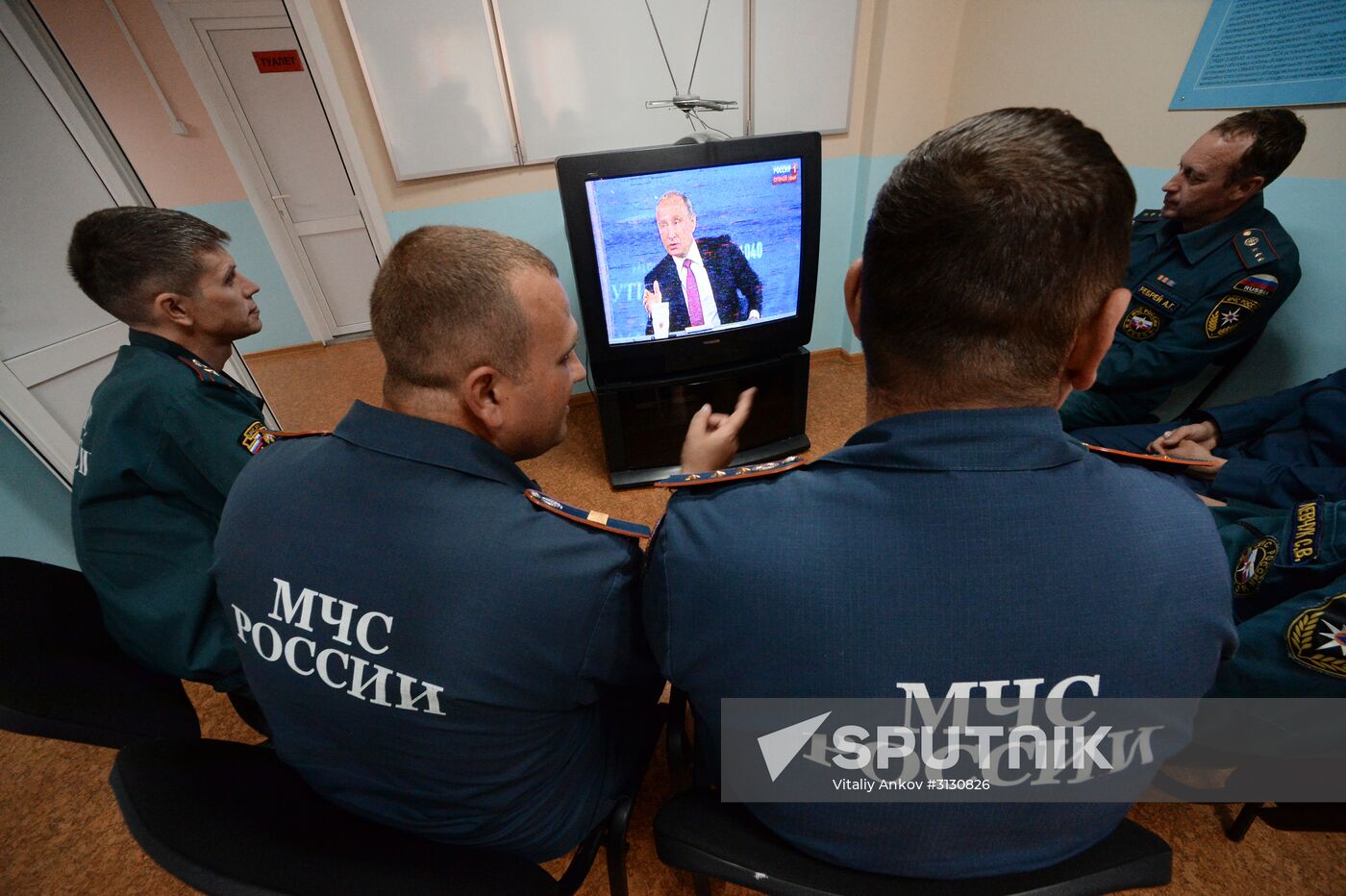 Live broadcast of Direct Line with Vladimir Putin