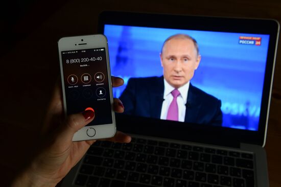 Live broadcast of Direct Line with Vladimir Putin