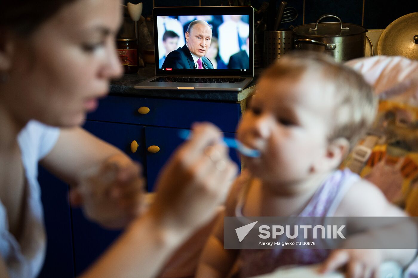 Live broadcast of Direct Line with Vladimir Putin