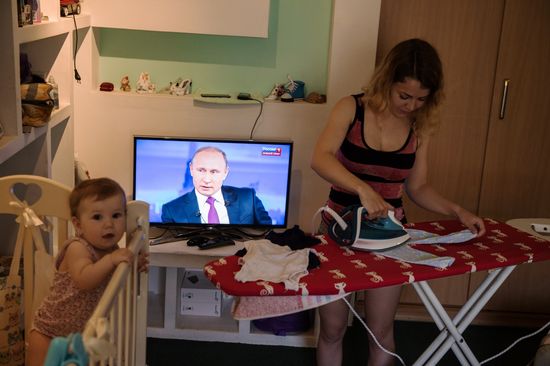 Live broadcast of Direct Line with Vladimir Putin