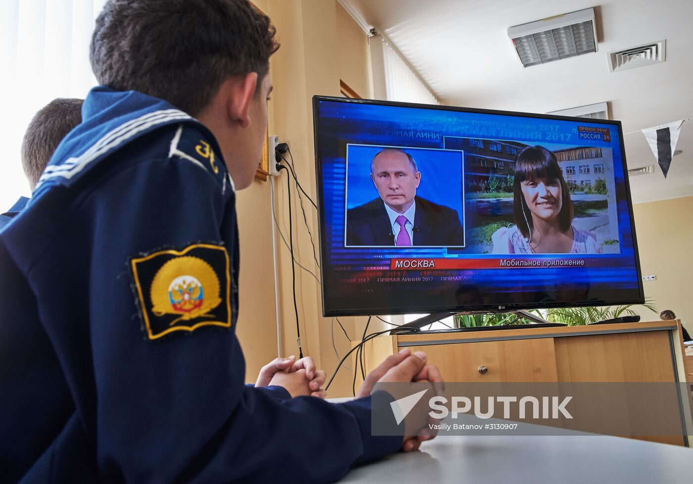 Live broadcast of Direct Line with Vladimir Putin