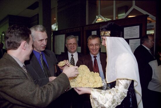 Art gallery exhibition at the State Duma